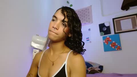 Snapshot of engel20042001 chatting on 10/07/25, 11:51 engel20042001 online show from 10/07/25, 11:51