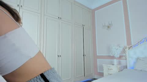 Snapshot of engeldaffin chatting on 02/11/25, 06:44 Sofia online show from 02/11/25, 06:44