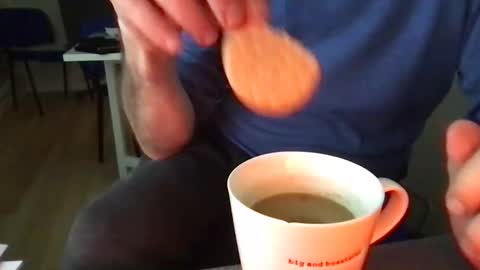 Snapshot of englefield chatting on 12/01/24, 04:40 englefield online show from 12/01/24, 04:40