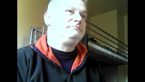 englishguysurrey online show from 03/11/26, 07:36