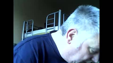 englishguysurrey online show from 05/17/26, 04:43