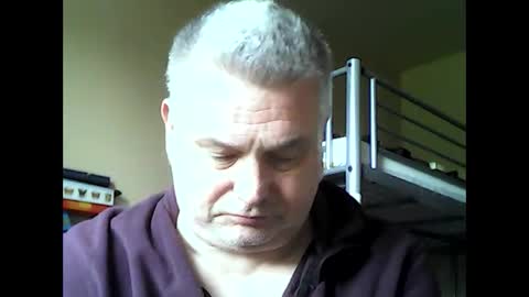 englishguysurrey online show from 05/20/26, 09:15