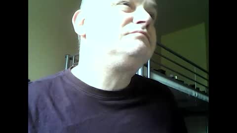 englishguysurrey online show from 06/11/26, 08:56