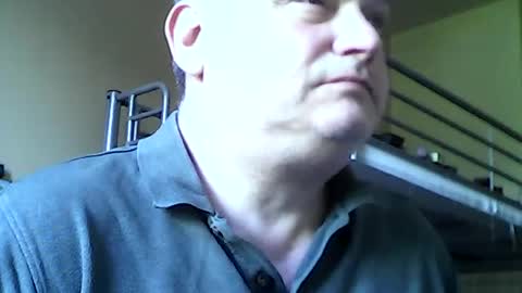 englishguysurrey online show from 06/21/26, 07:44