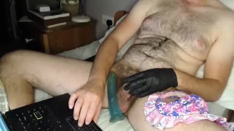 englishshyguyuk online show from 10/03/25, 09:12