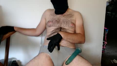 englishshyguyuk online show from 10/05/25, 01:42