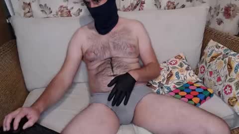 englishshyguyuk online show from 11/05/25, 07:58