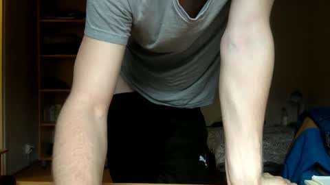 Snapshot of enjoy_me_now chatting on 02/05/25, 08:21 enjoy_me_now online show from 02/05/25, 08:21