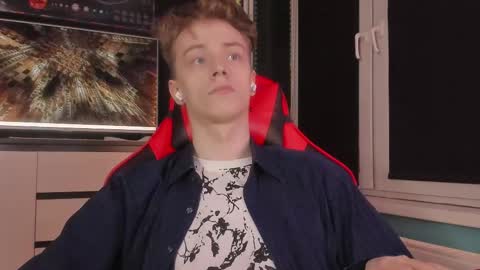 Snapshot of enkeer chatting on 11/16/25, 03:39 Enker online show from 11/16/25, 03:39