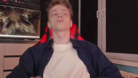 Snapshot of enkeer chatting on 11/23/25, 11:48 Enker online show from 11/23/25, 11:48