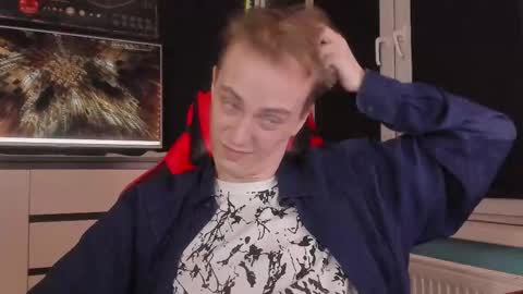 Snapshot of enkeer chatting on 11/28/25, 02:36 Enker online show from 11/28/25, 02:36