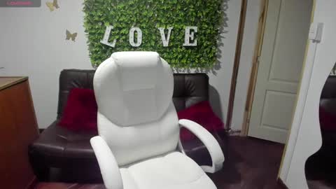 Enma clark online show from 02/19/25, 07:16