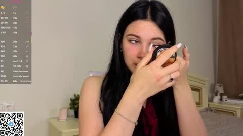 Snapshot of enricaelis chatting on 10/06/25, 08:17 Sani online show from 10/06/25, 08:17