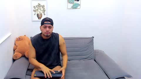 enrique online show from 12/30/24, 07:21