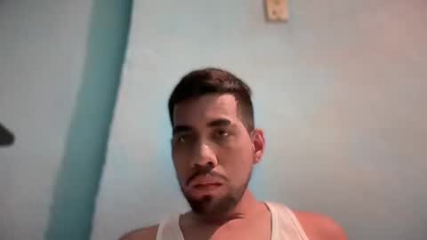 Snapshot of enriquegc197 chatting on 02/19/25, 11:57 Enriquegc197 online show from 02/19/25, 11:57