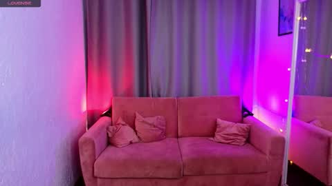 eny__kiss online show from 09/09/25, 11:59