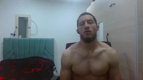 enzo_savage online show from 10/19/25, 05:46