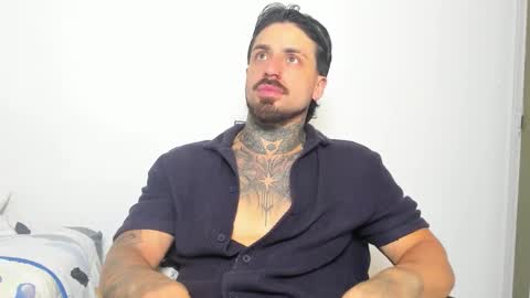 Enzo Aren online show from 11/24/25, 10:53