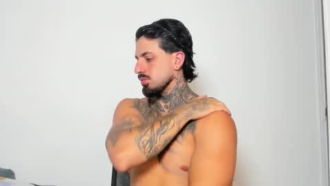 Enzo Aren online show from 12/18/25, 11:00