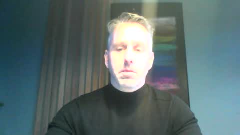Enzos Massive Cock online show from 01/08/25, 03:50