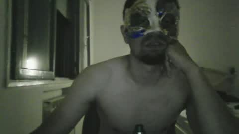 Snapshot of enzoerotico chatting on 06/13/26, 01:03 enzoerotico online show from 06/13/26, 01:03