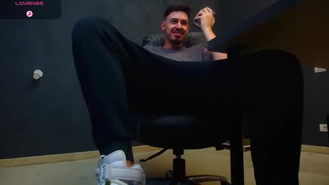 EnzoRace online show from 09/30/25, 05:01