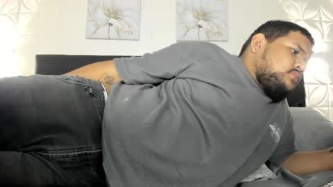 Snapshot of enzzox chatting on 06/11/26, 03:48 ENZZO online show from 06/11/26, 03:48