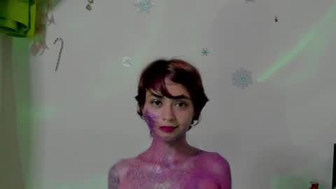 Leyla online show from 12/21/24, 12:42