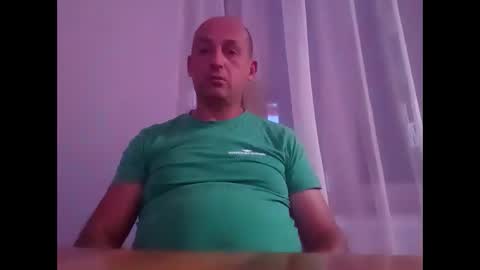 Snapshot of epu17 chatting on 09/29/25, 06:46 epu17 online show from 09/29/25, 06:46