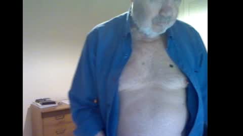 Snapshot of erasmus_d chatting on 02/09/26, 05:39 erasmus_d online show from 02/09/26, 05:39