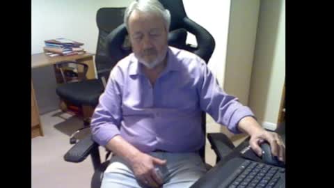 Snapshot of erasmus_d chatting on 02/20/26, 05:46 erasmus_d online show from 02/20/26, 05:46