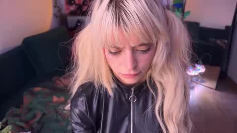 Alissa online show from 10/06/25, 11:29