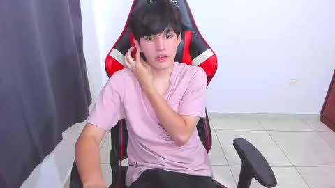 Snapshot of eren_tatakae chatting on 09/17/25, 05:58 eren_tatakae online show from 09/17/25, 05:58