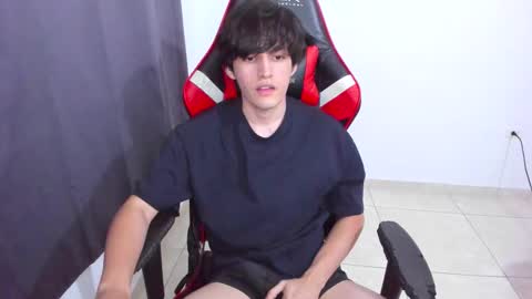 eren_tatakae online show from 11/05/25, 03:50