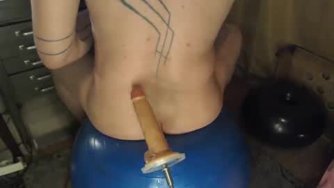 Snapshot of ergheid chatting on 03/08/25, 04:12 ergheid online show from 03/08/25, 04:12