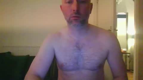 Snapshot of eric334418 chatting on 02/24/26, 07:56 eric334418 online show from 02/24/26, 07:56