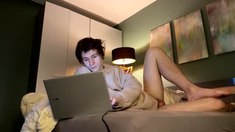 Eric Carrotman online show from 10/25/25, 02:02