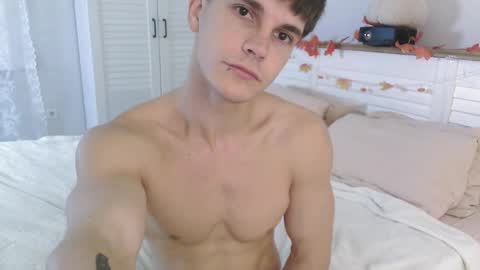 Eric Crush online show from 10/26/25, 04:29