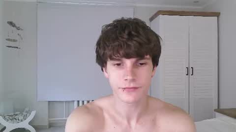 Eric Crush online show from 06/11/26, 04:32