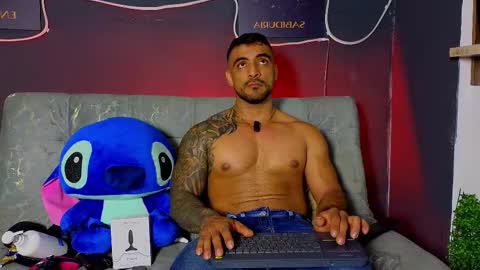 Snapshot of eric_harrison1 chatting on 03/22/26, 05:00 Brayan online show from 03/22/26, 05:00