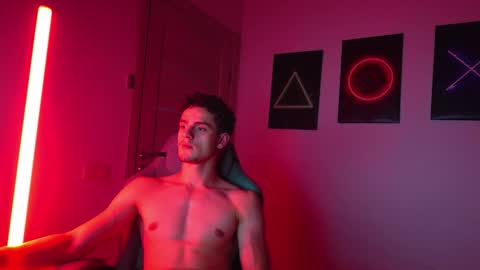 Snapshot of eric_poston chatting on 09/22/25, 05:59 online show from 09/22/25, 05:59