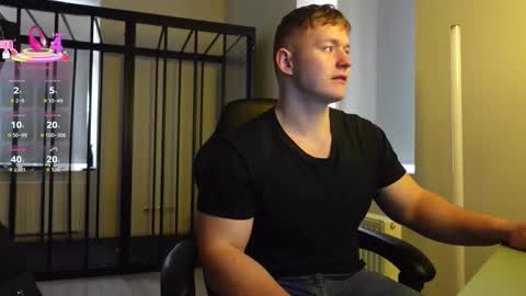 Snapshot of eric_poston chatting on 10/13/25, 12:05 online show from 10/13/25, 12:05