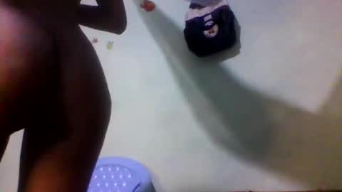 Snapshot of erica843871 chatting on 09/16/25, 07:37 Erica online show from 09/16/25, 07:37