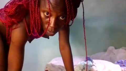 Snapshot of erica843871 chatting on 09/25/25, 01:37 Erica online show from 09/25/25, 01:37