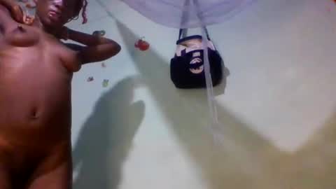 Snapshot of erica843871 chatting on 09/27/25, 08:36 Erica online show from 09/27/25, 08:36