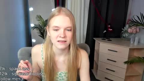 Erica online show from 11/29/25, 08:28