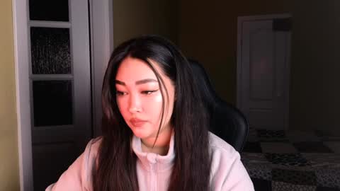 Snapshot of erica_wayne chatting on 01/05/25, 06:24 Erica Wayne online show from 01/05/25, 06:24