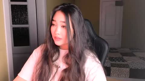 Snapshot of erica_wayne chatting on 02/08/25, 01:44 Erica Wayne online show from 02/08/25, 01:44