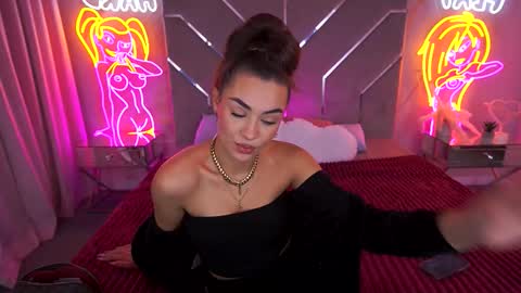 Erica online show from 10/04/25, 07:06