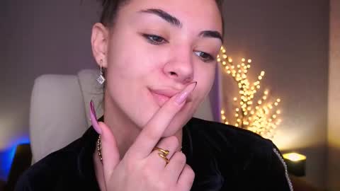 Erica online show from 10/25/25, 06:10